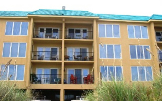 Oceans of Amelia Condos