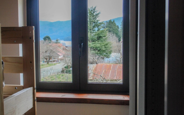 Casa Vacanze in montagna con Vista e Giardino Privato