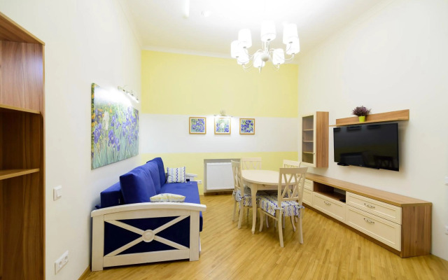 VIP апартаменти Ван Гог на площі Ринок