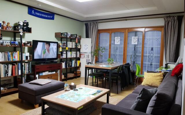 Tongyeong Episode Guest House