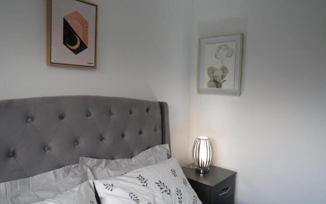 Remarkable and Perfect 3 Bed House in Nottingham