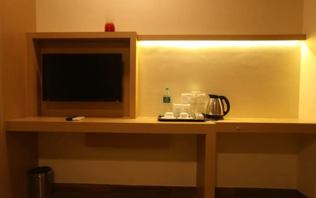 Nestlay Rooms Vanagaram