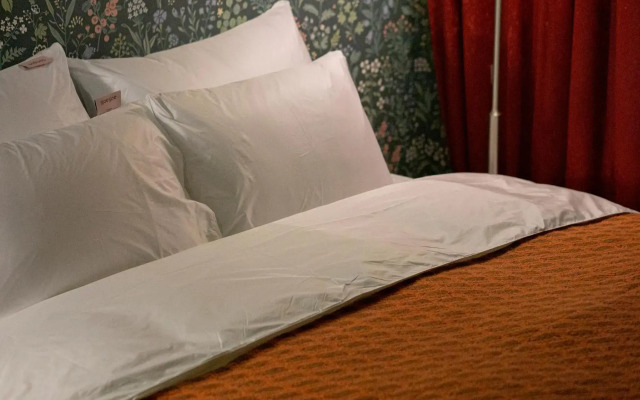 Shourin Hotel Cheonan by Aank