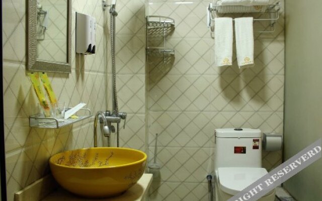 Qionghai Holiday Hotel