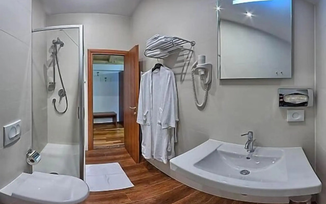 Hotel Monika