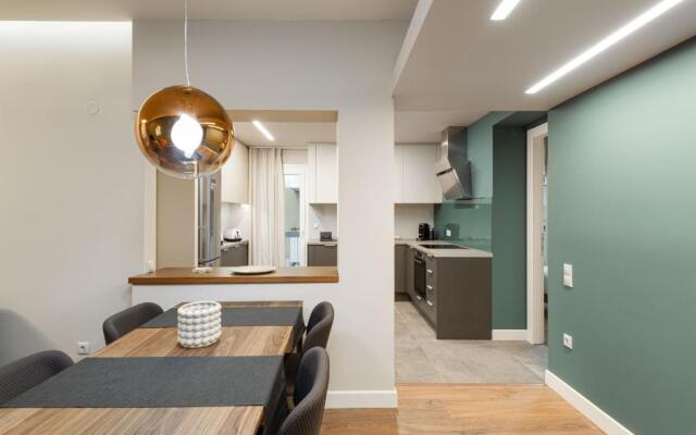 Urban chic 2bdrm aptmt close to the city centre
