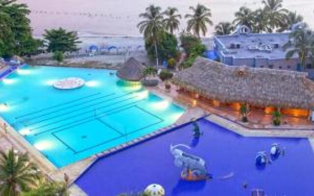 Costa Azul Suites Apartamento 603