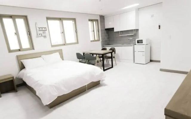Boryeong (Daecheon) 323 Condo