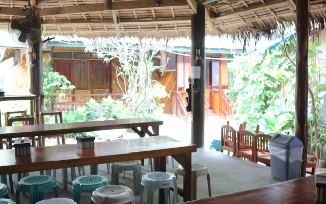 Frendz Resort Boracay