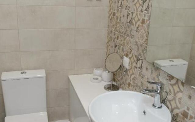 Grey Suite Filoxenia