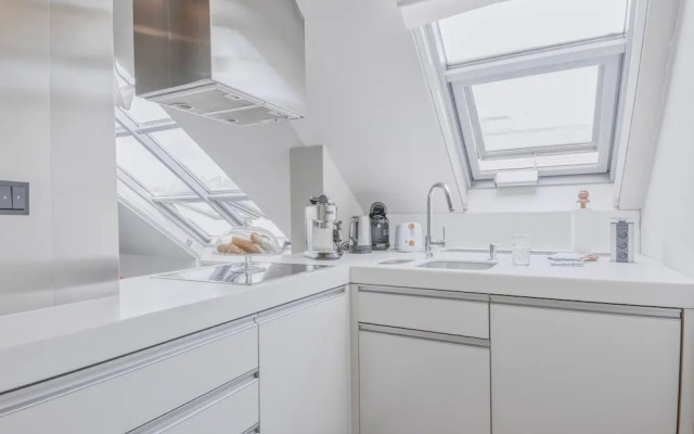 Luxury Apartment in Centre