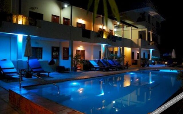 Reef Resort