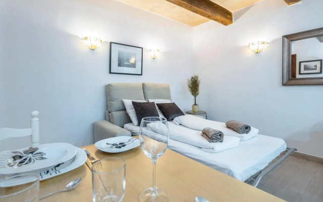 Valletta Main Street Apartment DELUXE