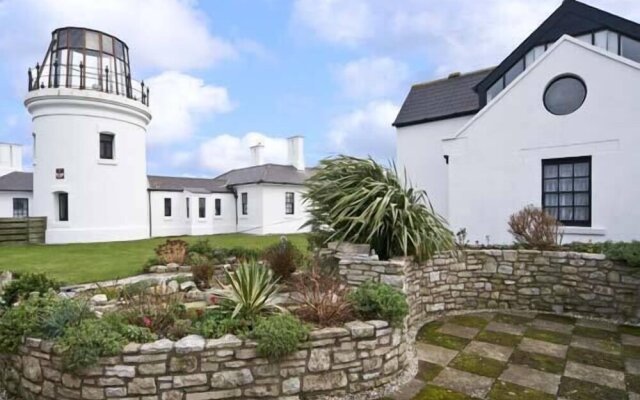 Old Higher Lighthouse Stopes Cottage
