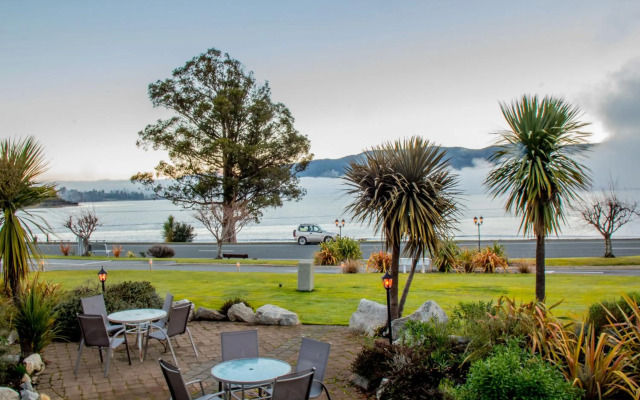 Fiordland Lakeview Motel and Apartments