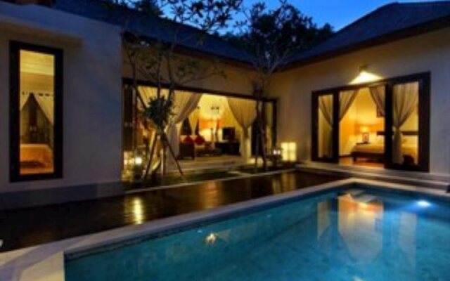 Bukit Karang Villas