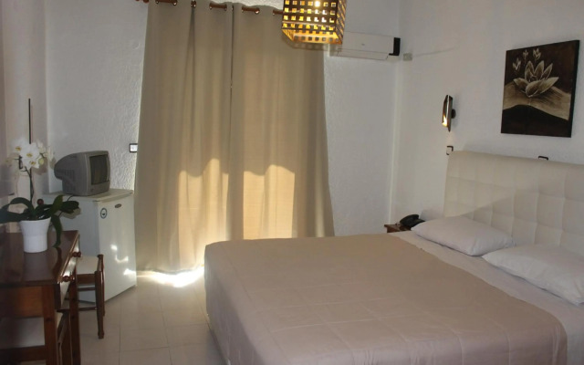 Vallian Village Hotel