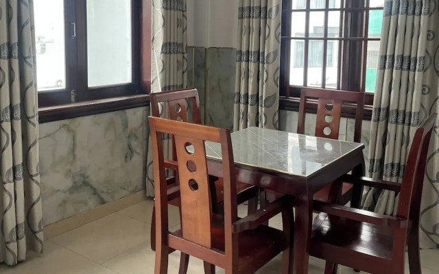 Hoa Sen Hotel