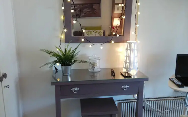 Top floor cozy apartment near the beach