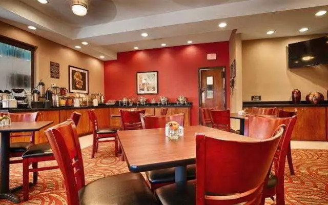Texas Inn North Brownsville