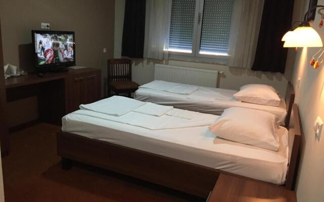 Hotel Oaza