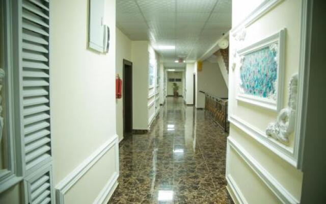 Consort Luxury Suites