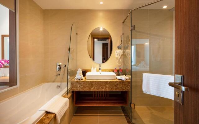 Regalia Gold Hotel