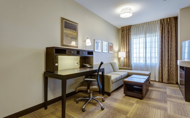Staybridge Suites St Louis - Westport, an IHG Hotel