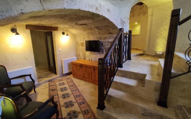 Dervish Cave House & Elegance Cave Suites