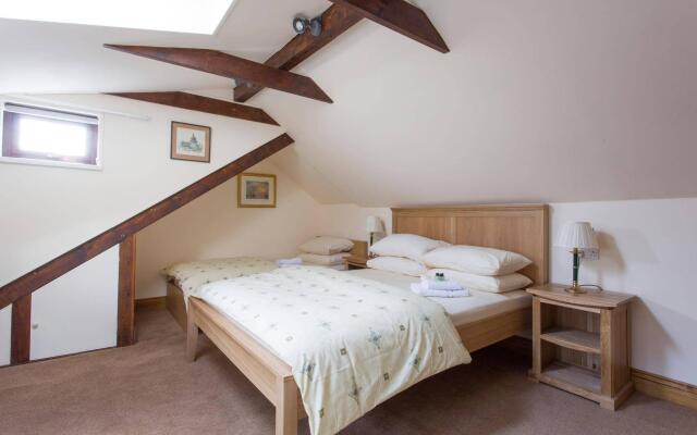 Oakwood B&B Heathrow