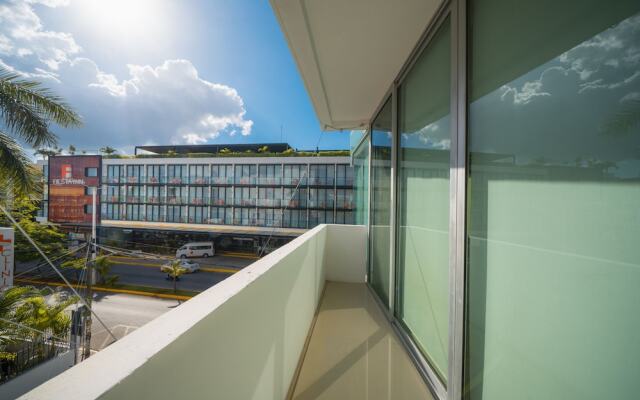 The Loft - Just 4 blocks from the beach