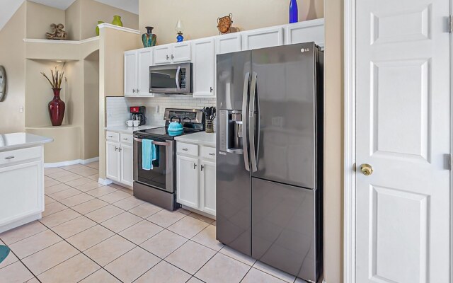 Eagle Pointe-ru1105