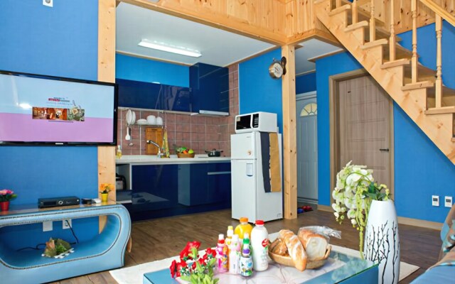 Daebudo Athens Pension