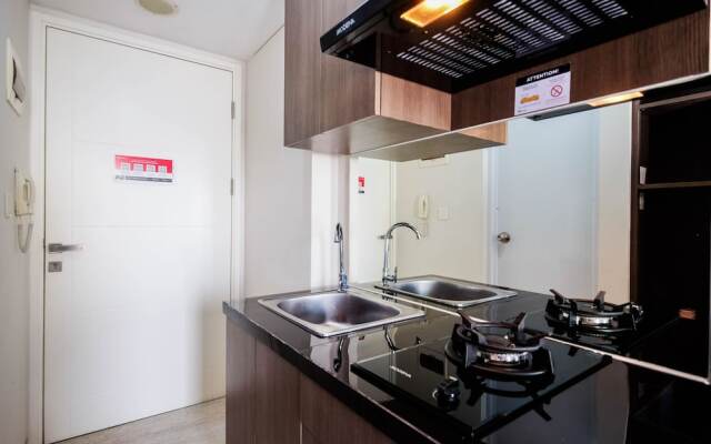 Cozy Studio Apartment at Springlake Summarecon Bekasi