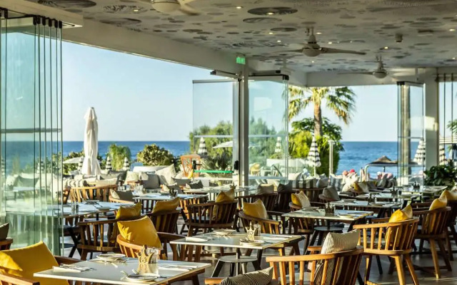 King Jason Protaras - Designed for Adults By Louis Hotels