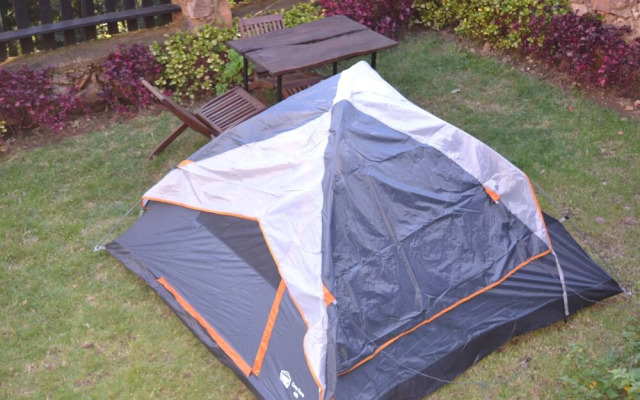 Bunyonyi Apple Farm Stay