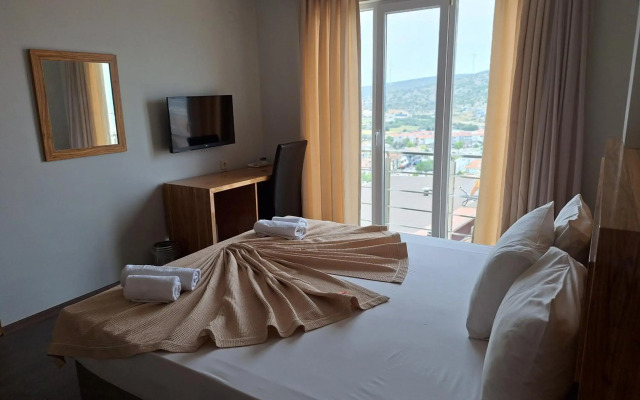 my Solmaz Otel