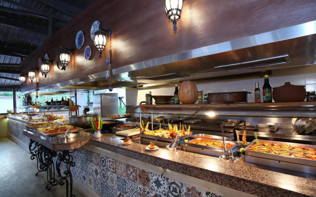 Cactus Club Yalı & Resort