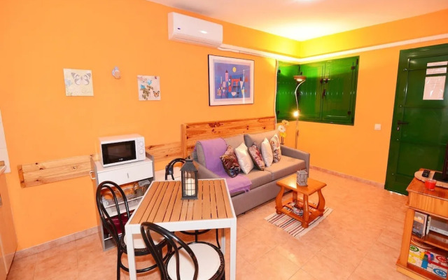 Ocean Balcony Apartment