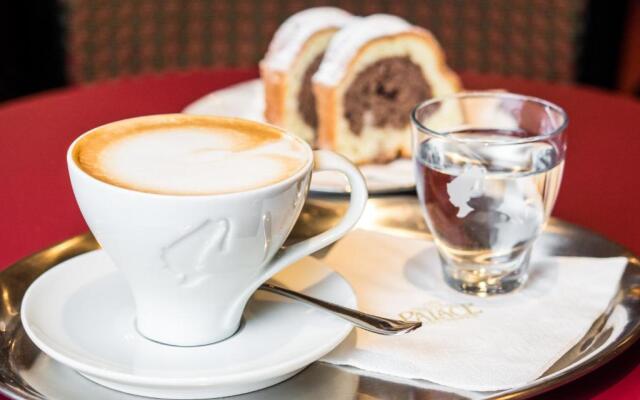 Art Nouveau Palace Hotel