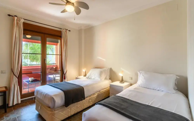 Golf Apartment for 4 Guests
