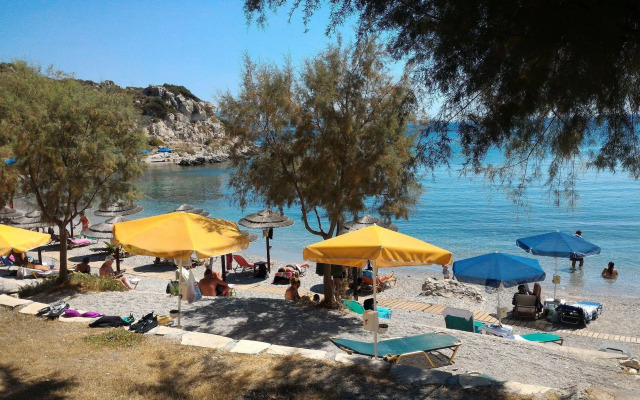 Glicorisa Beach