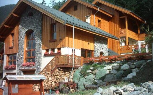 Chalet Deleglise 2