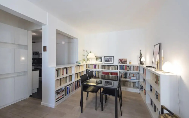 Style In South Pigalle