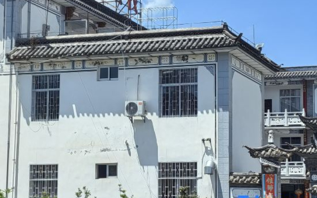 Dali Tower Beiyuan Inn