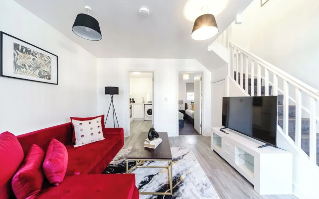 Whitchurch Road Retreat in Cardiff