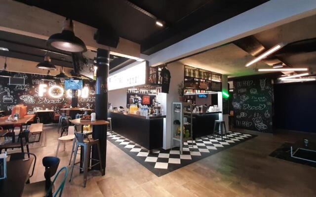 Résidence & Hostel Yoonly & Friends