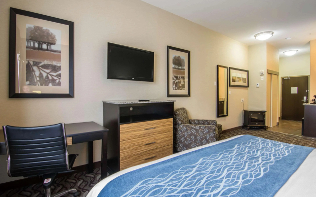 Comfort Inn & Suites