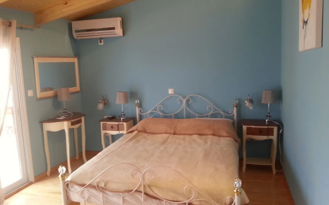 Lefkada Center Apartments