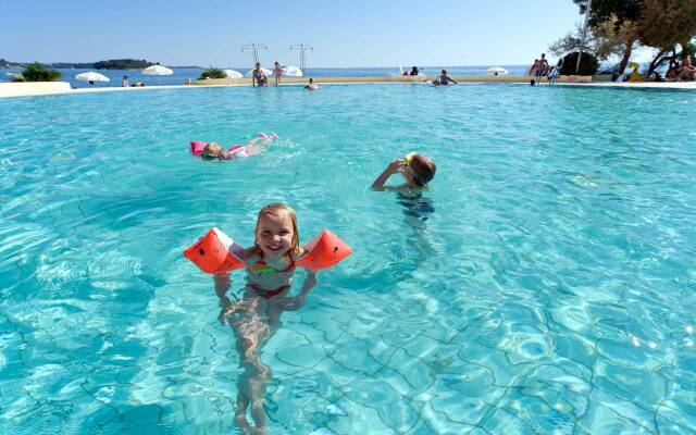 Resort Amarin Apartments